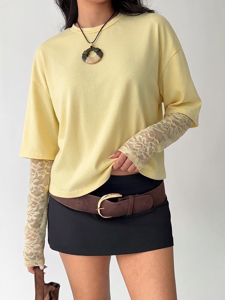 Aloruh Women's Round Neck Casual Solid Color Fitted Pullover T-Shirt With Sweet Lace Patchwork - Light Yellow - View 3