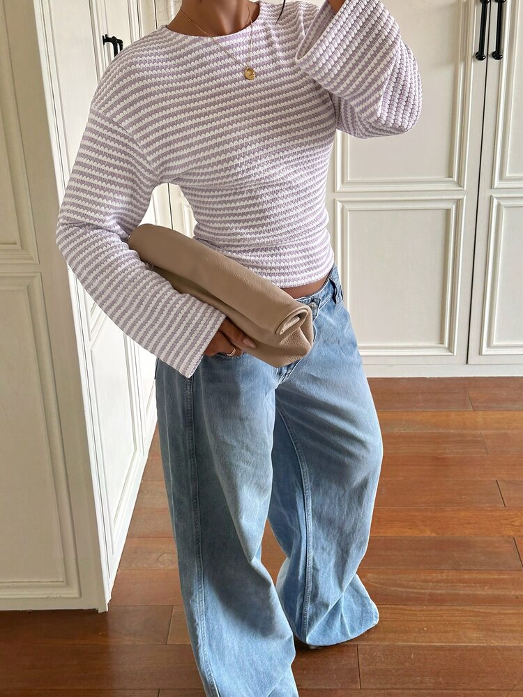 Aloruh Kaos Wanita Bergaris dengan Tekstur Kain yang Mengencangkan Pinggang - Lilac Purple - View 4