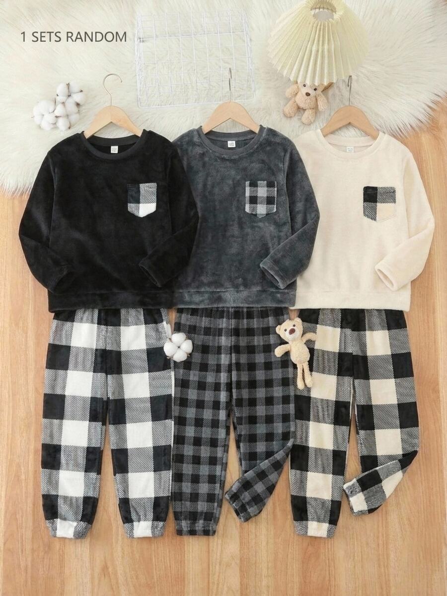 SHEIN 2件組兒童青少年男孩休閒柔軟寬鬆日常百搭黑白格紋法蘭絨圓領套頭長袖上衣 秋冬居家服/校服 - 黑與白 - 查看 1