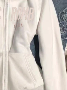 SHEIN Sparklyn 少女休閒舒適連帽衛衣，寬鬆版型上衣外套，字母圖案長袖拉鍊款，適合秋冬穿著，休閒服飾，秋季女童穿搭時尚單品 - 彩色 - 查看 5