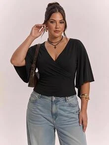 SHEIN CURVE+ 女士加大码V领荷叶袖黑色T恤 - 黑色 - 查看 2