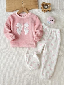 SHEIN 女童小女孩蝴蝶結貼花刺繡簡約可愛法蘭絨長袖褲裝套裝，秋冬/四季穿著 - 粉色 - 查看 3