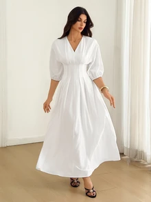 SHEIN Tall فستان طويل بلون موحد بياقة على شكل حرف V وأكمام منتفخة وطيات مطوية - أبيض - مشاهدة 6