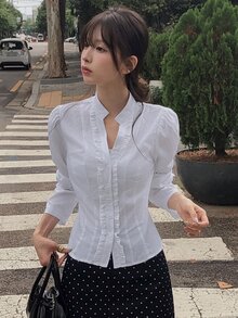 DAZY 純色翻領修身短袖白色女款襯衫 - 白色 - 查看 2