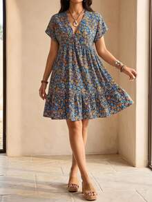 SHEIN LUNE Plus Size Ditsy Floral Short Casual Summer Vacation Dress Boho Sleeve Women Dress,Holiday Outfits For - Blue - View 1