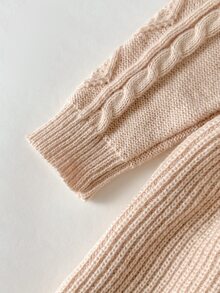 女嬰針織毛衣洋裝 秋冬卡其色 高圓領套頭式 粗針編織菱格紋 A字版型 柔軟紋理面料 適合外出與居家穿著 - 卡其色 - 查看 4