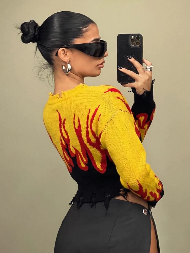 SHEIN ICON Fall/Winter Women's Concert Club Yellow Halloween Contrast Color Flame Print Cropped Loose Sweater - Multicolor - View 2
