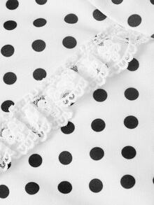 SHEIN MOD 時尚女款波點短版夾克，附荷葉邊細節與全開拉鍊設計，秋冬外套，可愛波點外套 - 黑與白 - 查看 5