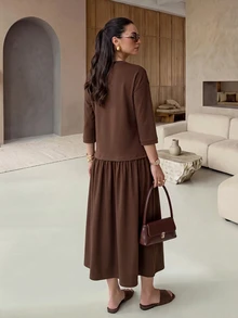 Rue Lumi Gaun Kasual Minimalis Cokelat untuk Wanita, Panjang Sedang - Coklat - View 3