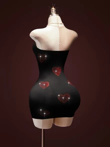 SHEIN ICON Gaun Mini Bodycon Bandeau Wanita dengan Hiasan Berlian Imitasi, Dekorasi Hati Berkilau, Hitam dan Merah, Musim Panas, Techno, Klub, Pesta Rave, Pesta Glitter, Pernikahan, Ulang Tahun, Liburan - Hitam - View 8