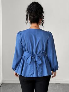 SHEIN Elenzya Blus Wanita Ukuran Besar Lengan Lentera dengan Desain Pinggang Ramping dan Bahan Bertekstur, Cocok untuk Musim Gugur. - Biru - View 2