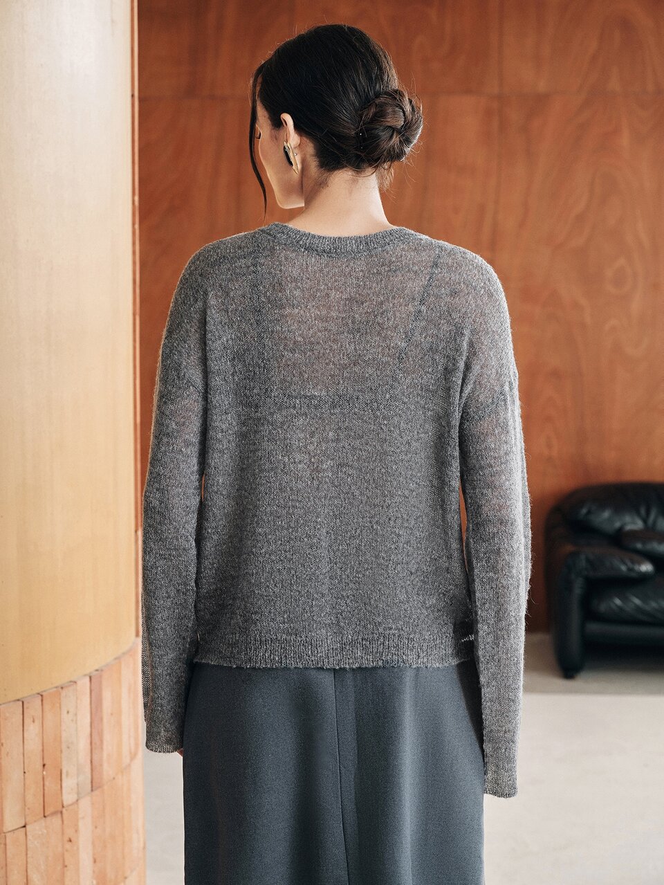 Anewsta Solid Drop Shoulder Sweater
