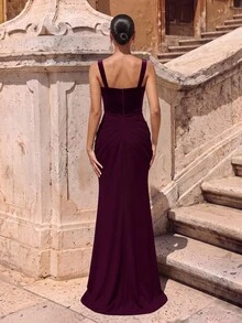 Glamrae Elegant Minimalist Fashion Deep Purple Elastic Mesh Halter Neck Velvet Full Body Pleated Long Formal Evening Gown - Burgundy - View 3