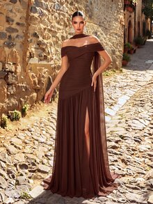 Glamrae Elegant Gray Minimalist Off-Shoulder Ruched Asymmetric A-Line High Slit Dress, Suitable For Weddings, Formal Events, Galas, And Cocktail Parties - Brown - View 8