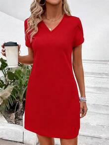 EMERY ROSE Women's Solid Color V-Neck Petal Short Sleeve Straight Casual Dress - Red - View 5