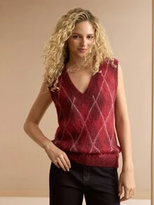 MOTF PREMIUM SET 2 POTONG SWEATER, ROMPI, DAN CARDIGAN MOTIF ARGYLE MERAH - Merah - View 4
