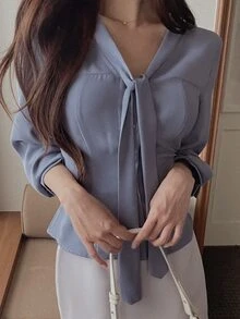 DAZY 女款純色打結領長袖休閒襯衫 - 霧霾藍 - 查看 7