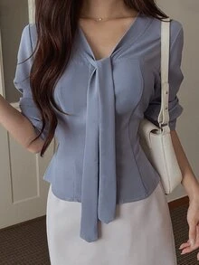 DAZY 女款純色打結領長袖休閒襯衫 - 霧霾藍 - 查看 1