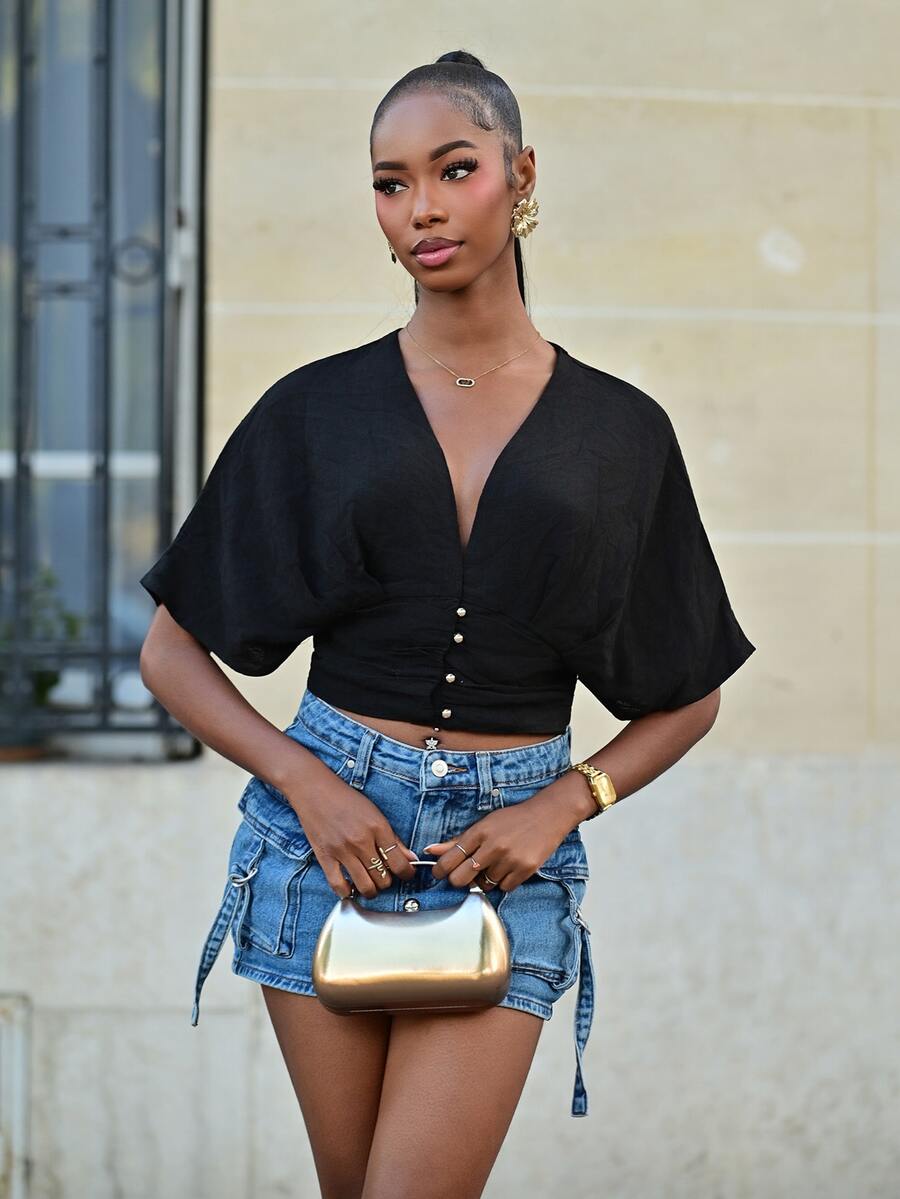 Mima John Women Black Deep V Neck Crop Top With Button Front Ruched Detail,Autumn Top Night Out Date Night Elegant Sexy - Black - View 1