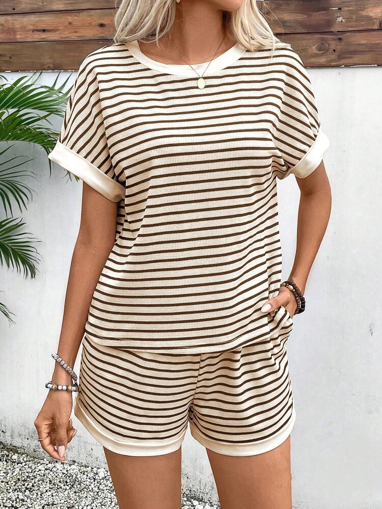EMERY ROSE 2pcs Women Striped Round Neck Casual T-Shirt And Pocket Shorts Set - Coffee Brown - View 6