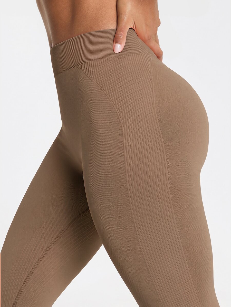 11SKNDS Seamless High Waist Leggings With Ribbed Texture Detail And Sculpting Fit With Sweat-Wicking, Stretchy, Buttery-Soft, Tummy Control & Butt-Lifting, For Gym Workout Fitness Studio, Running, Training & Hy-Rox - Mocha Brown - View 1
