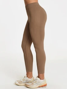 11SKNDS Seamless High Waist Leggings With Ribbed Texture Detail And Sculpting Fit With Sweat-Wicking, Stretchy, Buttery-Soft, Tummy Control & Butt-Lifting, For Gym Workout Fitness Studio, Running, Training & Hy-Rox - Mocha Brown - View 5