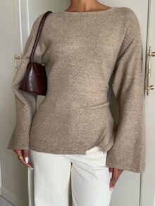 Aloruh Atasan Rajut Lengan Panjang Minimalis dan Nyaman untuk Perjalanan Musim Gugur/Musim Dingin - Sweater Lapisan Dasar Berwarna Aprikot Elegan dengan Hem Asimetris - Khaki - View 4