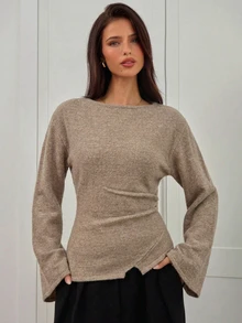 Aloruh Atasan Rajut Lengan Panjang Minimalis dan Nyaman untuk Perjalanan Musim Gugur/Musim Dingin - Sweater Lapisan Dasar Berwarna Aprikot Elegan dengan Hem Asimetris - Khaki - View 2