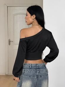 Coolane Women's Autumn/Winter Streetwear Casual Basic Daily Wear Graphics Open Shoulder Short Cropped Long Sleeve Black Crop Sweatshirt - Black - View 6