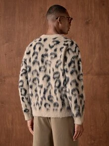 Vientiro Men's Loose Casual Leopard Print Crew Neck Long Sleeve Knit Sweater, For Spring - Apricot - View 3