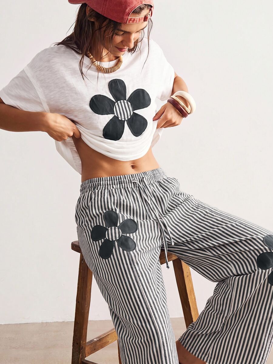 Bohemela Women's Floral Patchwork T-Shirt And Striped Pants 2 Pieces Set - Black and White - View 1