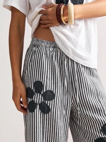 Bohemela Women's Floral Patchwork T-Shirt And Striped Pants 2 Pieces Set - Black and White - View 5