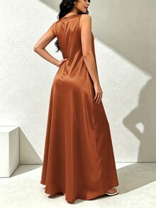SHEIN Najma 女款純色圓領休閒派對與旅行阿拉伯風洋裝 - 彩色 - 查看 2