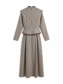 Nöista Checked Maxi Dress With Structured Shoulders. Vintage Style, Christmas, Everyday, Fall Winter. - Green - View 10