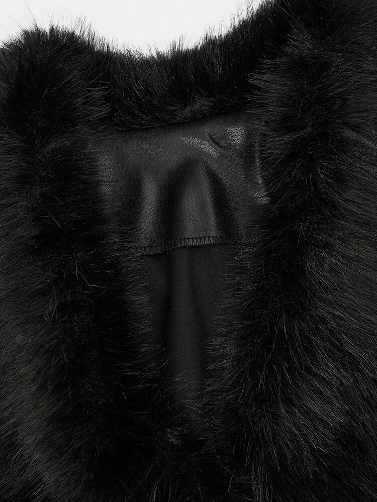 Sweetra 大尺碼女款人造毛領拼接袖收腰PU夾克外套 冬季 - 黑色 - 查看 3
