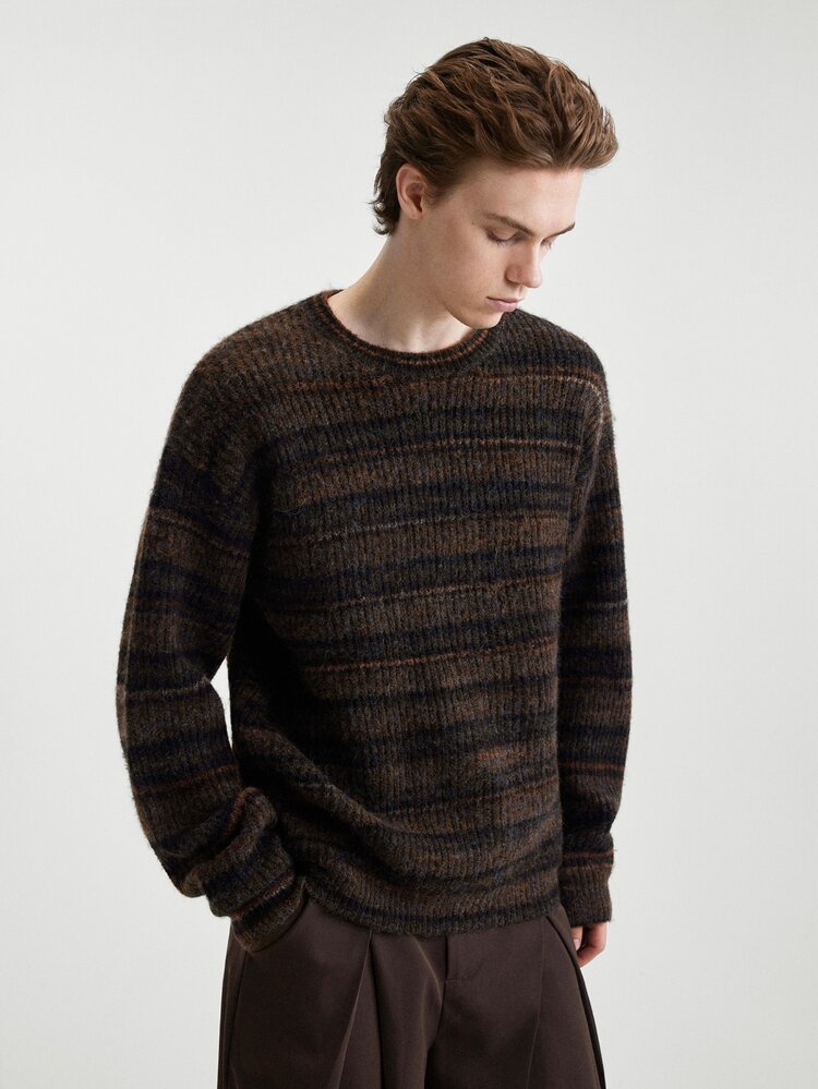 RONVEXI Men's Striped Crew Neck Long Sleeve Casual Versatile Sweater,Fall/Winter Unisex Style, Couple Outfit, Best Holiday Gift - Multicolor - View 5