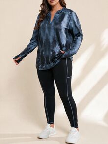 SHEIN Rhythm Era 大码扎染缺口领运动 T 恤和领口运动 T 恤和紧身裤健身女套装 - 彩色 - 查看 2