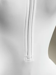 Amplova 素色露背立領修身運動連身褲 - 白色 - 查看 9