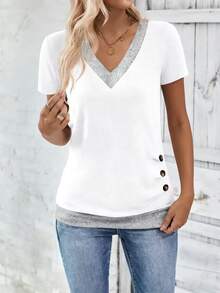 SHEIN Women's Contrast Color V-Neck Short Sleeve Casual T-Shirt With Side Button Design - Multicolor - View 6