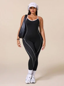 SHEIN Rhythm Era بدلة رياضية نسائية مقاس كبير بدون خياطة تبرز المؤخرة وترفعها - أبيض وأسود - مشاهدة 4