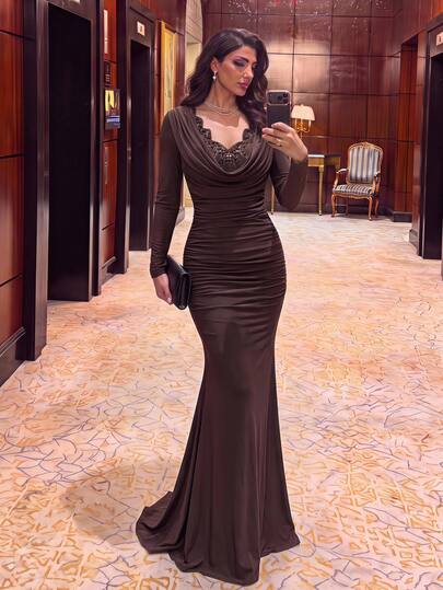Aureia Elegancka romantyczna modna i pełna wdzięku sukienka wieczorowa w kolorze kawowym z elastycznej tkaniny z koralikową dekoracją, fason cup, z dołem syrenki, na przyjęcie, dla gościa weselnego, na wieczór panieński, formalna suknia wieczorowa