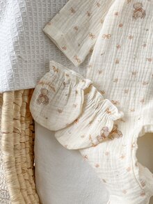 SHEIN 3件組新生兒杏色底紗布克雷普熊圖案長袖連身衣、帽子、手套套裝，居家穿著，新生兒最佳禮物 - 彩色 - 查看 7