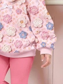 女童休閒加厚保暖優雅可愛 3D 花朵蝴蝶結圖案寬鬆圓領套頭運動衫與柔軟休閒內搭褲 2 件套，適合秋冬日常、秋季氛圍、冬季時尚、萬聖節、戶外、婚禮季、返校季 - 彩色 - 查看 3