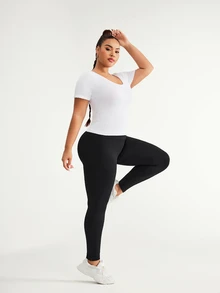 SHEIN Sports Plus Size Seamless Sports Set, Short Sleeve Top And Leggings - Multicolor - View 7