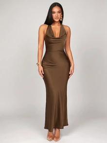 Silquee Elegante y sexy vestido de cuello alto con abertura lateral y cuello drapeado con cordones para atar, tonos de satén marrón, conjunto maxi de verano para mujer, lujo para cena de noche y fiesta - Marrón - Ver 1