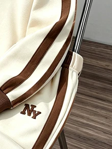 Conjunto de 2 Peças de Moletom e Calça de Moletom Minimalista Confortável para Meninos Adolescentes, com Design Gráfico de Letra NY na Moda e Patchwork de Linhas Minimalistas, Adequado para Festas e Reuniões de Férias, Casual e Confortável, Primeira Escolha para Meninos de 5-15° na Primavera/Outono/Inverno, Streetwear, Roupas Casuais para Ir e Voltar da Escola - Multicolorido - Visão 7