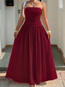 SHEIN EZwear 酒紅色無肩帶休閒浪漫優雅 L'amoure 大尺碼女款洋裝，適合派對、正式場合、度假、夏季 - 酒紅色 - 查看 1