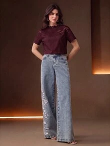 Anewsta 女款優雅度假風領口拼接葉片蕾絲白色短袖T恤 - 酒紅色 - 查看 5