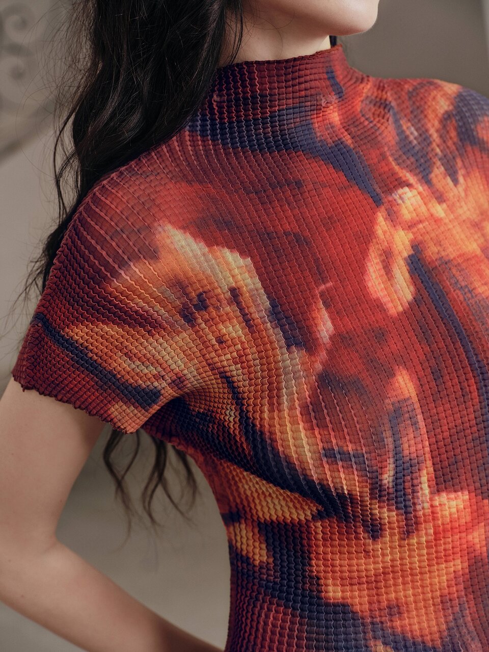 Autumn/Winter New Sexy Elegant Printed Drop Shoulder Sleeve Women's T-Shirt For Outings And Vacations