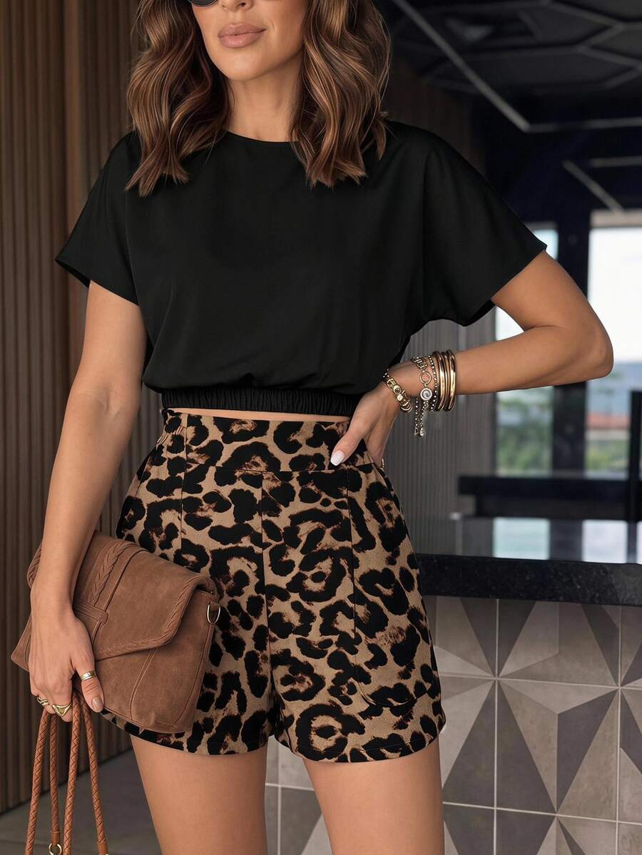 SHEIN LUNE Women's Casual Streetwear Comfortable Vacation Chic Commute Abstract Geometric Line Pattern Crop Top And Shorts 2 Pieces Set Spring/Summer Black Beige - Multicolor - View 1